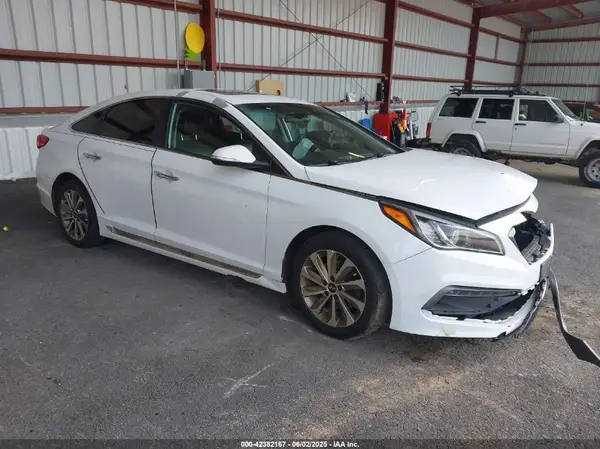 5NPE34AF3GH420596 2016 HYUNDAI SONATA - Image 1