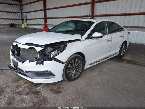5NPE34AF3GH420596 2016 HYUNDAI SONATA - Image 2