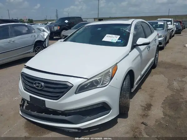 5NPE34AF3GH422381 2016 HYUNDAI SONATA - Image 2