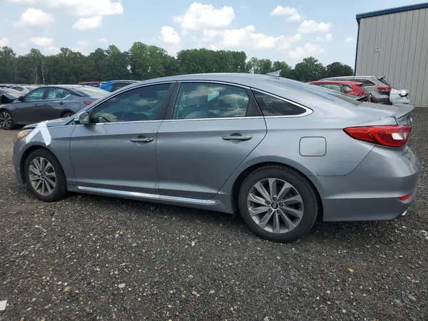 5NPE34AF3HH439635 2017 HYUNDAI SONATA - Image 2