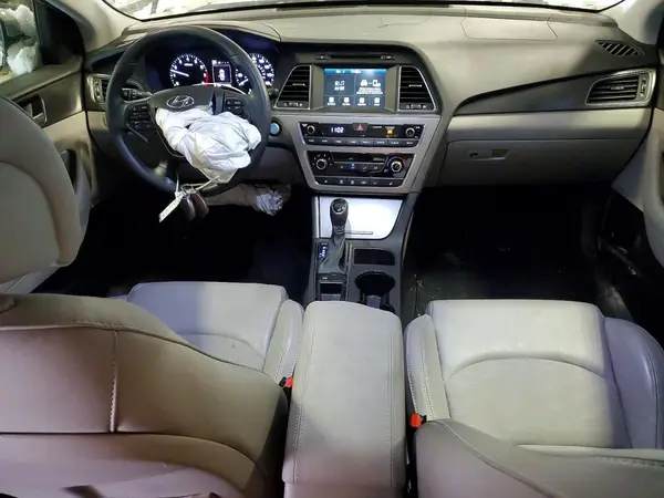 5NPE34AF3HH450134 2017 HYUNDAI SONATA - Image 8