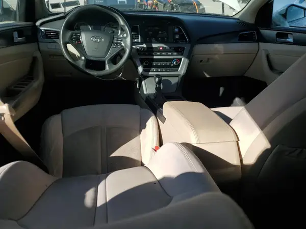 5NPE34AF3HH453695 2017 HYUNDAI SONATA - Image 8