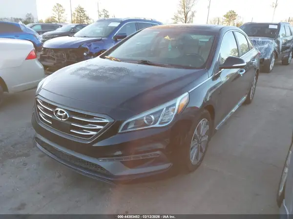 5NPE34AF3HH461425 2017 HYUNDAI SONATA - Image 2