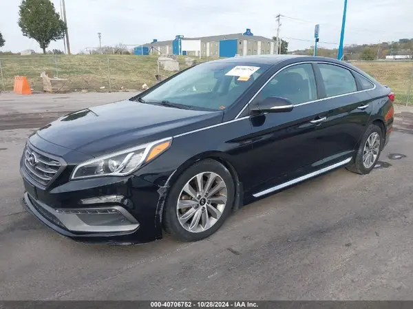 5NPE34AF3HH464261 2017 HYUNDAI SONATA - Image 2