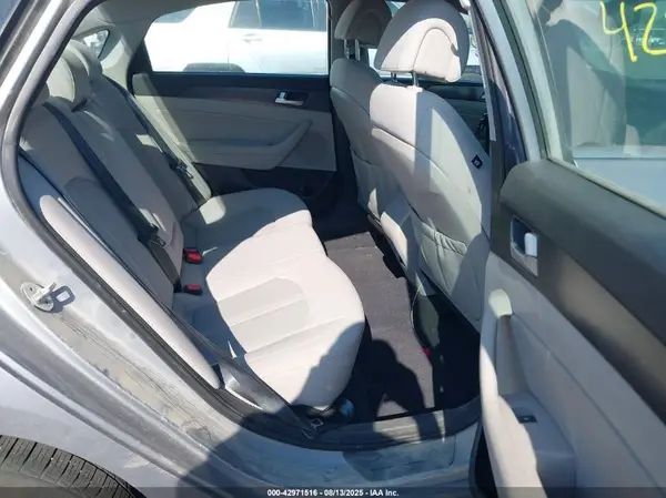 5NPE34AF3HH464423 2017 HYUNDAI SONATA - Image 8