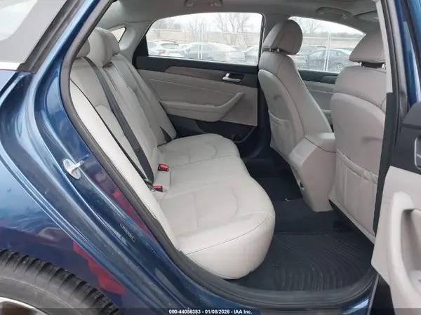 5NPE34AF3HH469170 2017 HYUNDAI SONATA - Image 8
