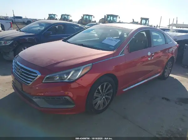 5NPE34AF3HH481657 2017 HYUNDAI SONATA - Image 2