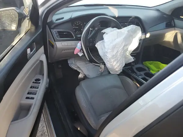 5NPE34AF3HH504936 2017 HYUNDAI SONATA - Image 8