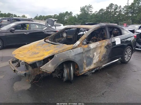5NPE34AF3HH506914 2017 HYUNDAI SONATA - Image 2