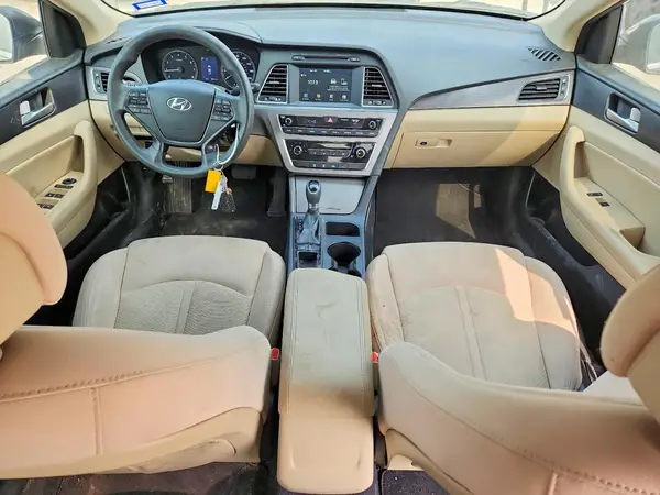 5NPE34AF3HH510087 2017 HYUNDAI SONATA - Image 8