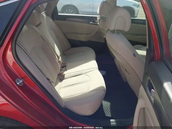 5NPE34AF3HH520392 2017 HYUNDAI SONATA - Image 8