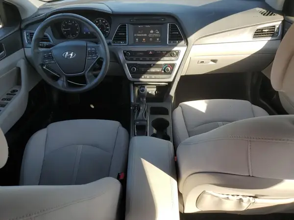 5NPE34AF3HH526628 2017 HYUNDAI SONATA - Image 8