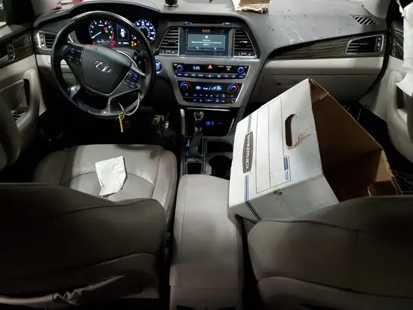 5NPE34AF3HH528783 2017 HYUNDAI SONATA - Image 8