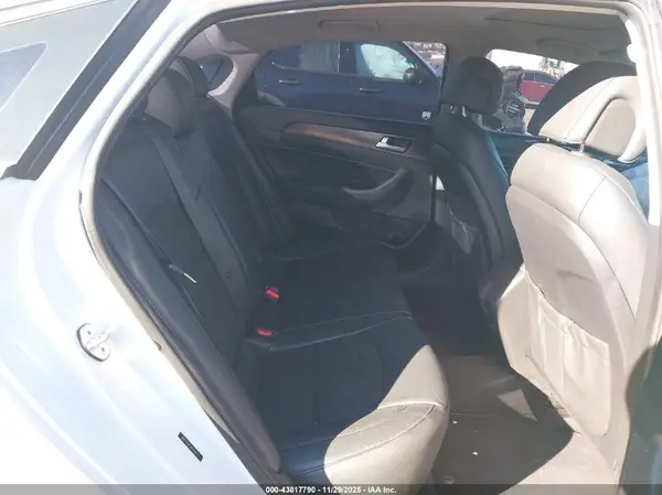 5NPE34AF3HH548757 2017 HYUNDAI SONATA - Image 8