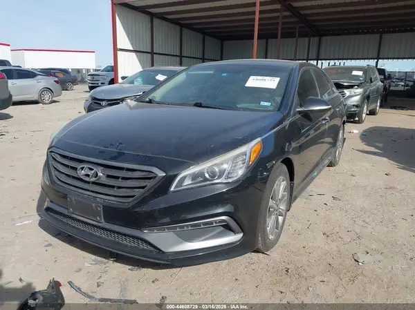 5NPE34AF3HH551903 2017 HYUNDAI SONATA - Image 2