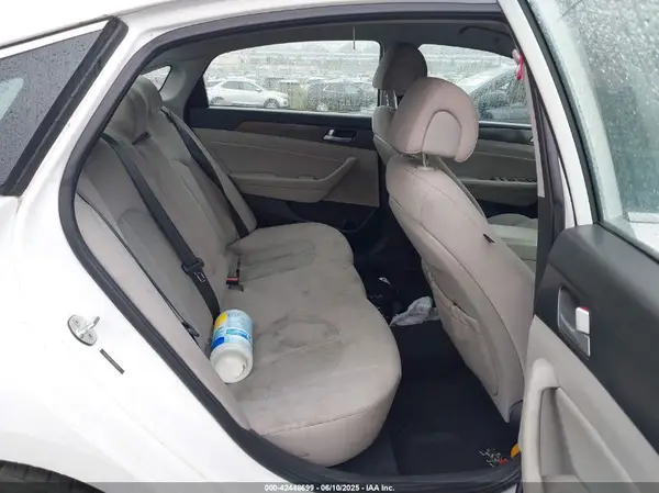 5NPE34AF3HH556101 2017 HYUNDAI SONATA - Image 8