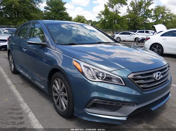 5NPE34AF3HH564361 2017 HYUNDAI SONATA - Image 1