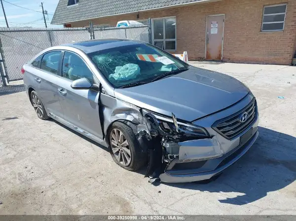 5NPE34AF3HH567664 2017 HYUNDAI SONATA - Image 1