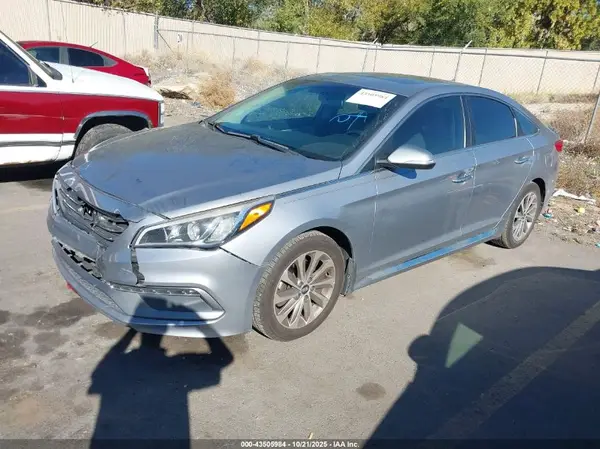 5NPE34AF3HH578745 2017 HYUNDAI SONATA - Image 2