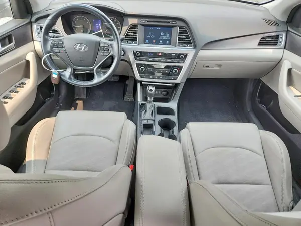 5NPE34AF3HH581287 2017 HYUNDAI SONATA - Image 8