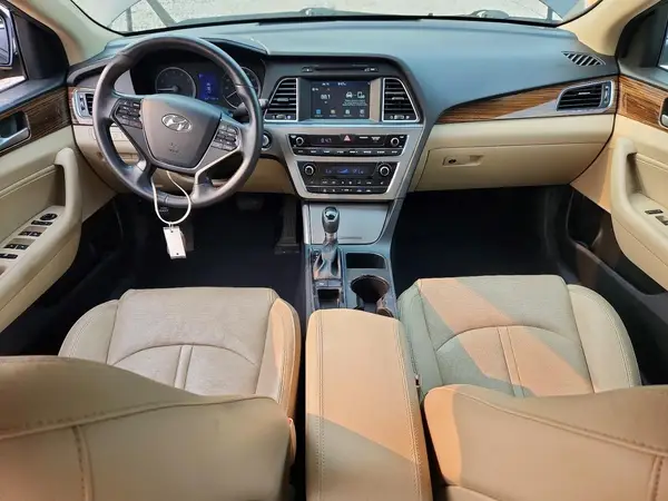 5NPE34AF3HH581676 2017 HYUNDAI SONATA - Image 8