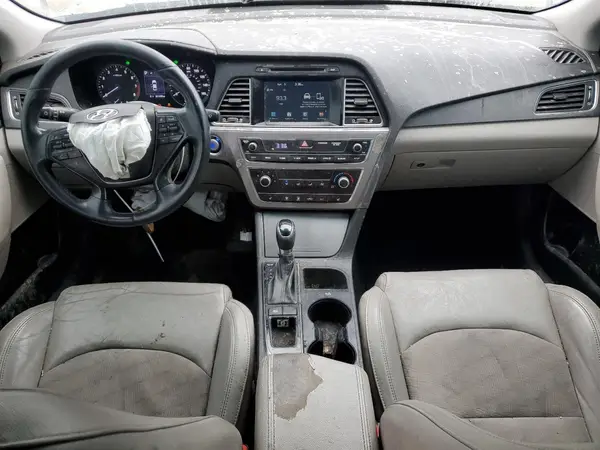 5NPE34AF3HH585727 2017 HYUNDAI SONATA - Image 8