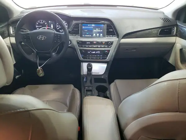 5NPE34AF3HH585792 2017 HYUNDAI SONATA - Image 8