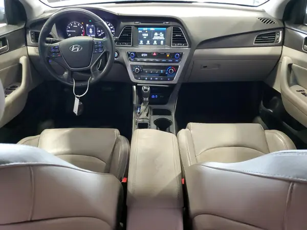 5NPE34AF3HH587218 2017 HYUNDAI SONATA - Image 8