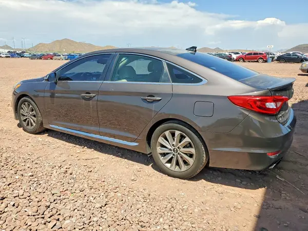 5NPE34AF3HH588286 2017 HYUNDAI SONATA - Image 2