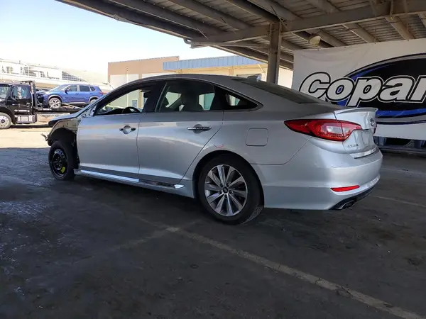 5NPE34AF3HH590037 2017 HYUNDAI SONATA - Image 2
