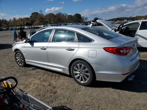 5NPE34AF3HH590555 2017 HYUNDAI SONATA - Image 2