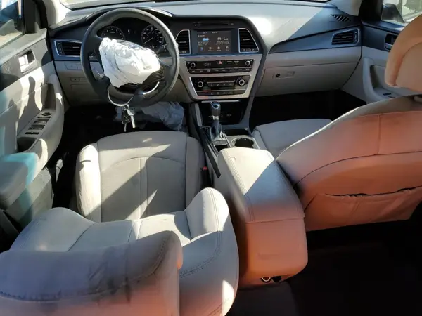 5NPE34AF3HH593200 2017 HYUNDAI SONATA - Image 8