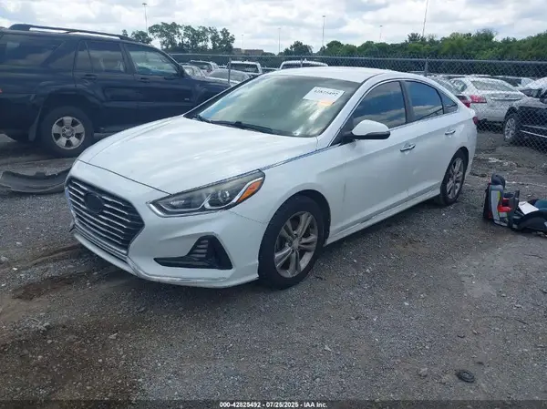 5NPE34AF3JH597107 2018 HYUNDAI SONATA - Image 2