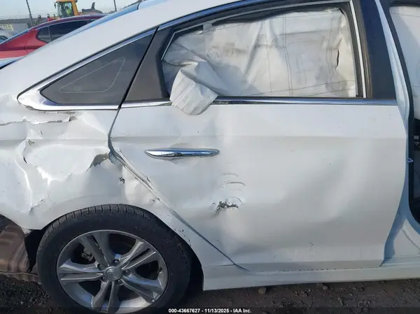 5NPE34AF3JH599617 2018 HYUNDAI SONATA - Image 8