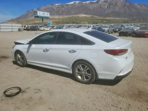 5NPE34AF3JH600264 2018 HYUNDAI SONATA - Image 2