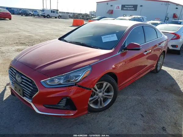 5NPE34AF3JH607005 2018 HYUNDAI SONATA - Image 2