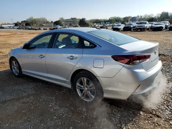 5NPE34AF3JH610924 2018 HYUNDAI SONATA - Image 2