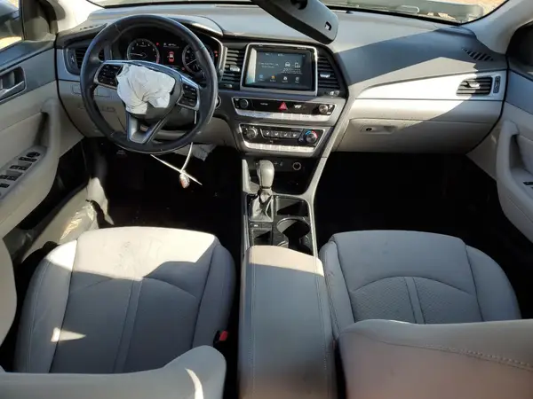 5NPE34AF3JH610924 2018 HYUNDAI SONATA - Image 8