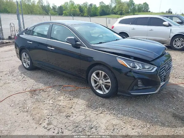5NPE34AF3JH613161 2018 HYUNDAI SONATA - Image 1