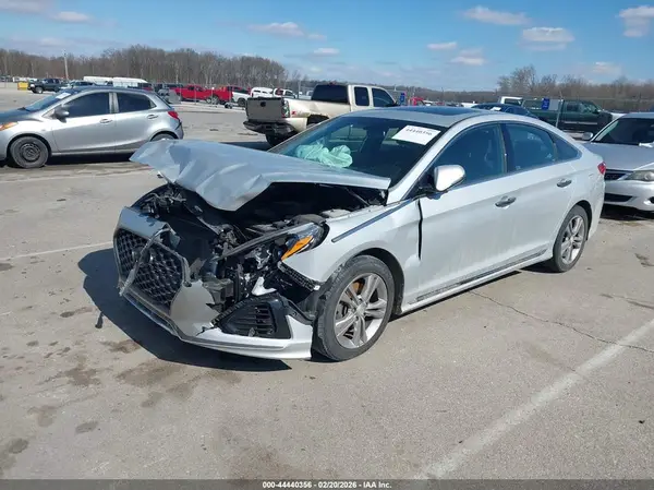 5NPE34AF3JH626007 2018 HYUNDAI SONATA - Image 2