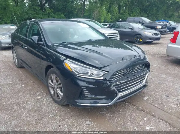 5NPE34AF3JH627979 2018 HYUNDAI SONATA - Image 1