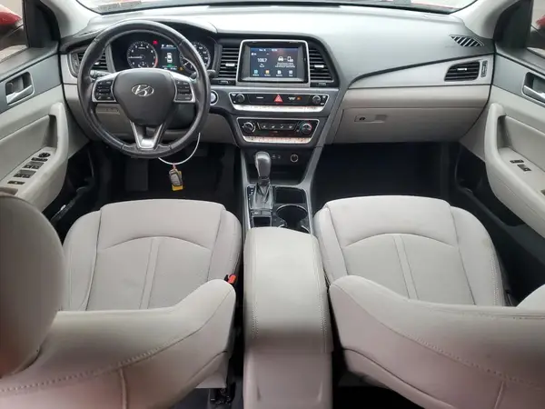 5NPE34AF3JH633975 2018 HYUNDAI SONATA - Image 8