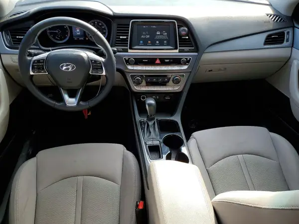 5NPE34AF3JH639033 2018 HYUNDAI SONATA - Image 8