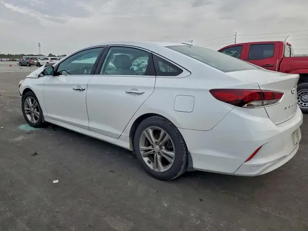 5NPE34AF3JH645530 2018 HYUNDAI SONATA - Image 2