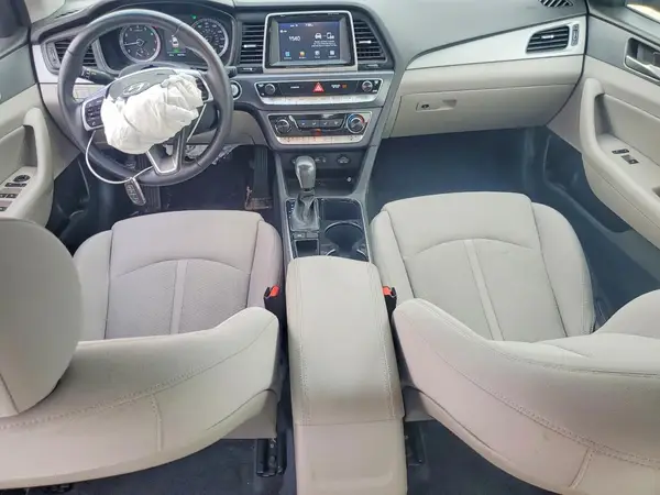 5NPE34AF3JH645589 2018 HYUNDAI SONATA - Image 8