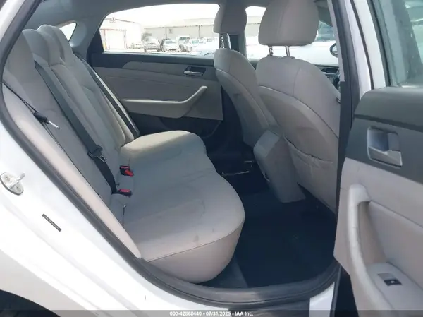 5NPE34AF3JH652784 2018 HYUNDAI SONATA - Image 8