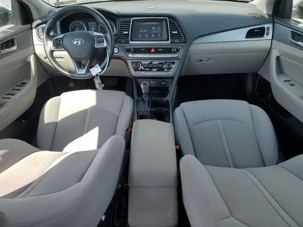 5NPE34AF3JH653501 2018 HYUNDAI SONATA - Image 8