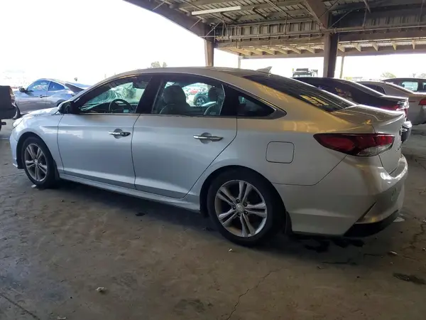 5NPE34AF3JH657483 2018 HYUNDAI SONATA - Image 2