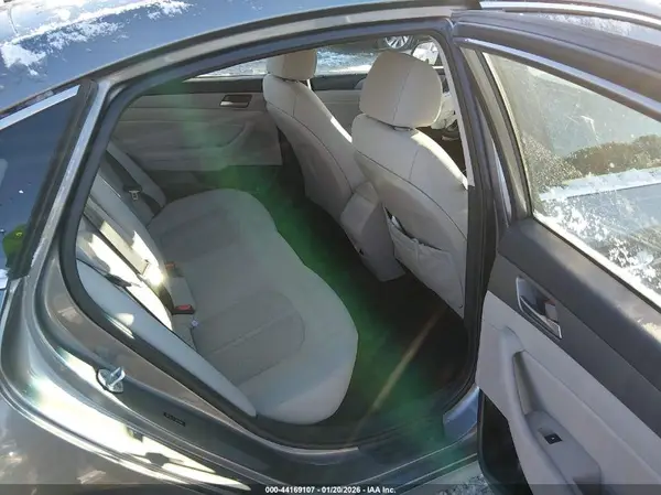 5NPE34AF3JH659069 2018 HYUNDAI SONATA - Image 8