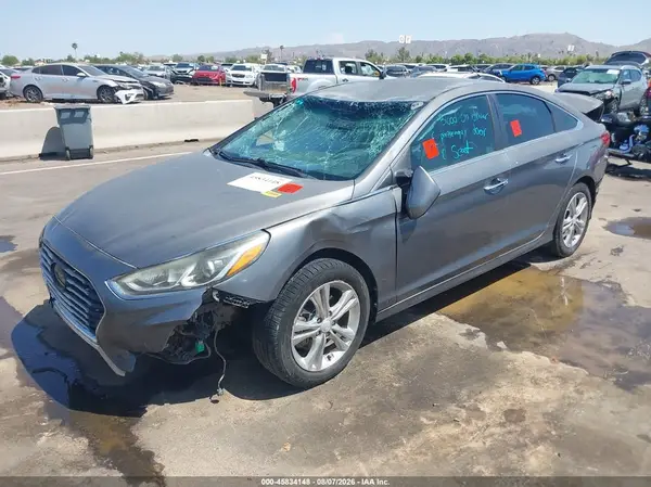 5NPE34AF3JH662067 2018 HYUNDAI SONATA - Image 2